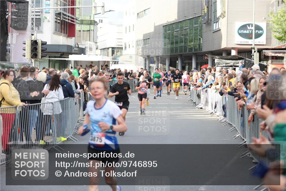 12.06.2026 - Holstenköstenlauf Andreas Tolksdorf http://msf.ph/oto/9746895 12.06.2026 19:49:35 Laufen 3875, 4676, 3243 meine-sportfotos.de