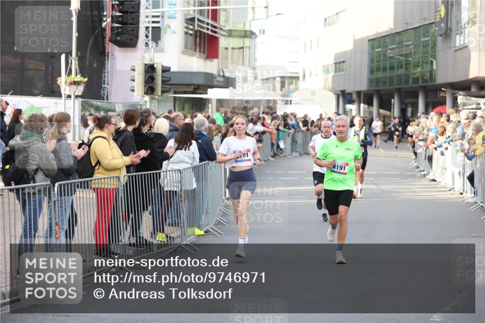 12.06.2026 - Holstenköstenlauf Andreas Tolksdorf http://msf.ph/oto/9746971 12.06.2026 19:50:36 Laufen 01, 4191 meine-sportfotos.de