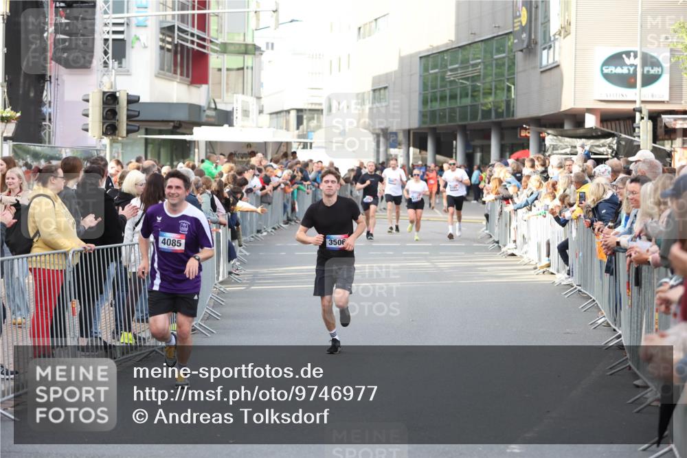 12.06.2026 - Holstenköstenlauf Andreas Tolksdorf http://msf.ph/oto/9746977 12.06.2026 19:50:45 Laufen 4085, 3506 meine-sportfotos.de