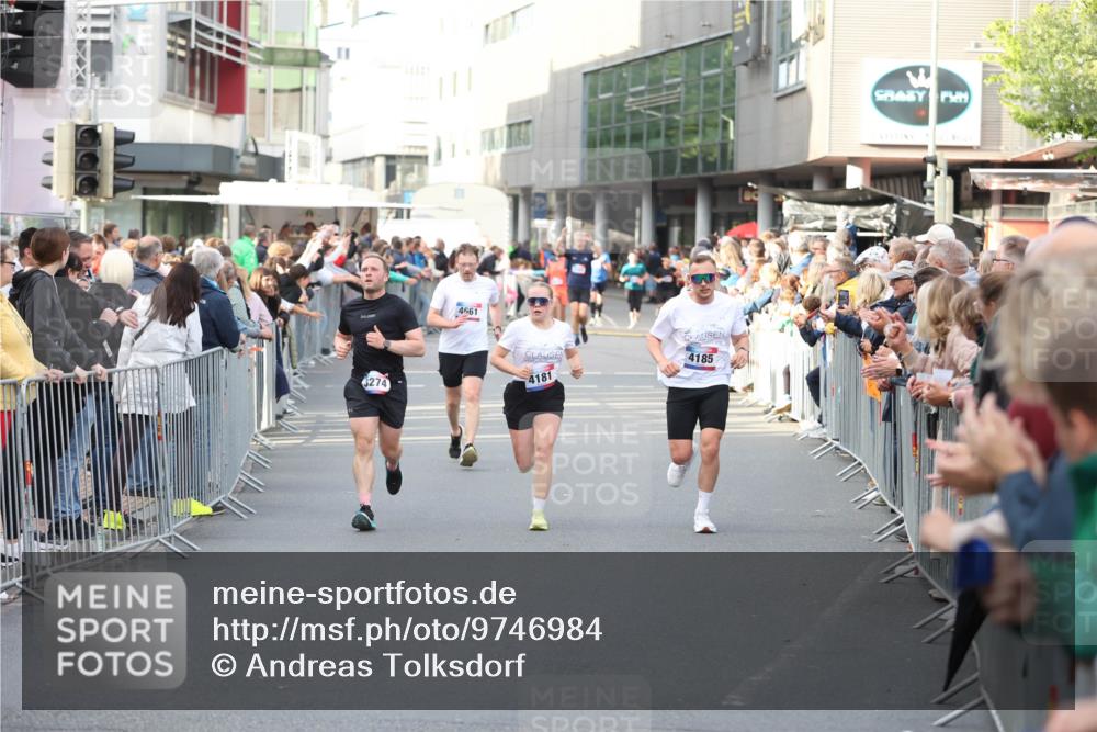 12.06.2026 - Holstenköstenlauf Andreas Tolksdorf http://msf.ph/oto/9746984 12.06.2026 19:50:51 Laufen 274, 4661, 4185, 4181 meine-sportfotos.de