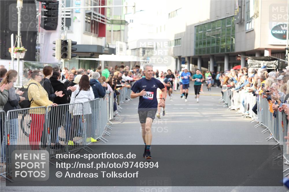 12.06.2026 - Holstenköstenlauf Andreas Tolksdorf http://msf.ph/oto/9746994 12.06.2026 19:50:59 Laufen 343 meine-sportfotos.de