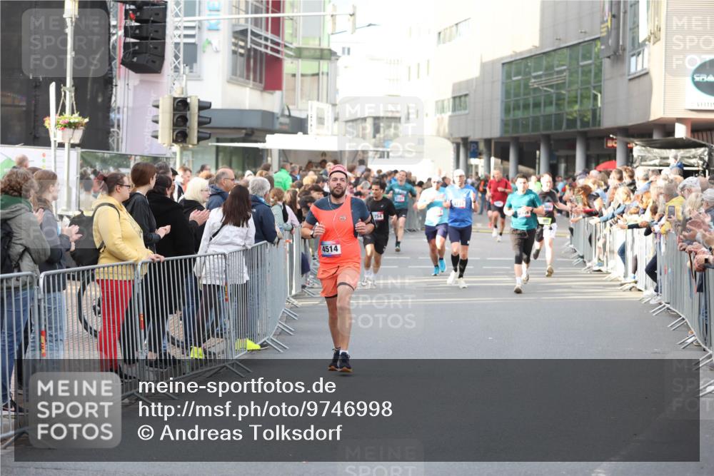 12.06.2026 - Holstenköstenlauf Andreas Tolksdorf http://msf.ph/oto/9746998 12.06.2026 19:51:03 Laufen 4514, 754 meine-sportfotos.de