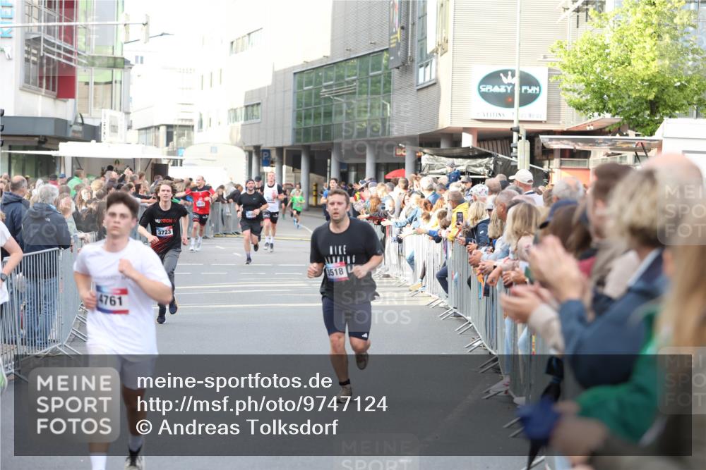 12.06.2026 - Holstenköstenlauf Andreas Tolksdorf http://msf.ph/oto/9747124 12.06.2026 19:52:35 Laufen 4761, 3723, 3518, 0 meine-sportfotos.de