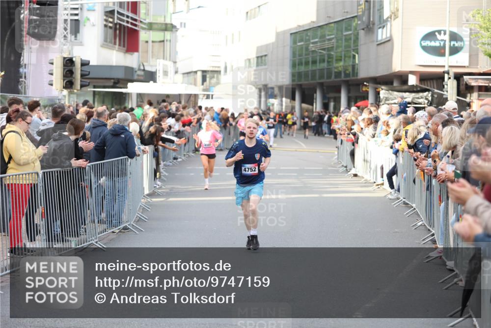 12.06.2026 - Holstenköstenlauf Andreas Tolksdorf http://msf.ph/oto/9747159 12.06.2026 19:53:05 Laufen 4752 meine-sportfotos.de