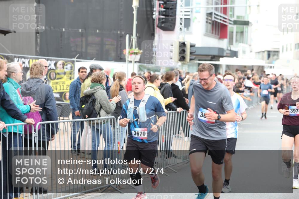 12.06.2026 - Holstenköstenlauf Andreas Tolksdorf http://msf.ph/oto/9747274 12.06.2026 19:54:46 Laufen 14, 11, 2, 3670, 36, 3973 meine-sportfotos.de