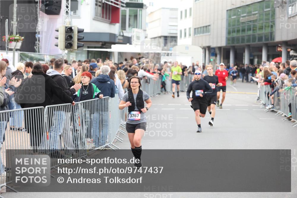 12.06.2026 - Holstenköstenlauf Andreas Tolksdorf http://msf.ph/oto/9747437 12.06.2026 19:57:23 Laufen 3767, 3080 meine-sportfotos.de