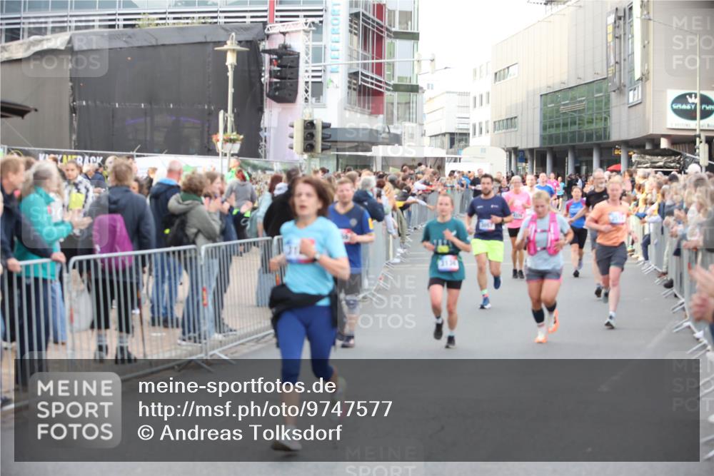 12.06.2026 - Holstenköstenlauf Andreas Tolksdorf http://msf.ph/oto/9747577 12.06.2026 19:59:32 Laufen  meine-sportfotos.de