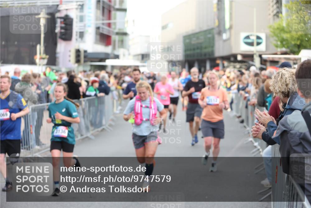 12.06.2026 - Holstenköstenlauf Andreas Tolksdorf http://msf.ph/oto/9747579 12.06.2026 19:59:34 Laufen 690, 3136, 3512 meine-sportfotos.de