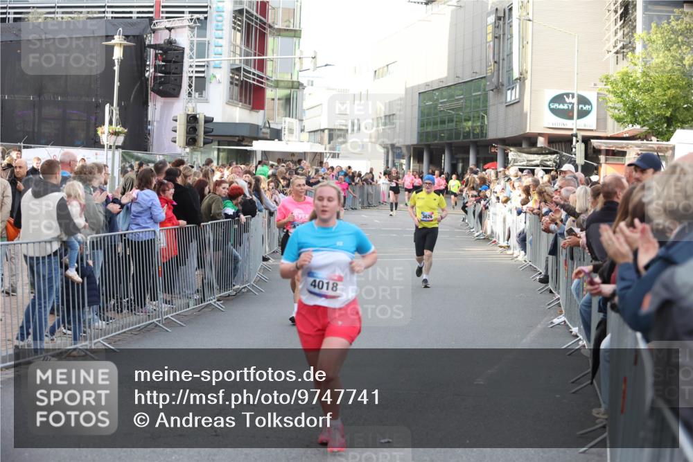 12.06.2026 - Holstenköstenlauf Andreas Tolksdorf http://msf.ph/oto/9747741 12.06.2026 20:02:29 Laufen 4018 meine-sportfotos.de