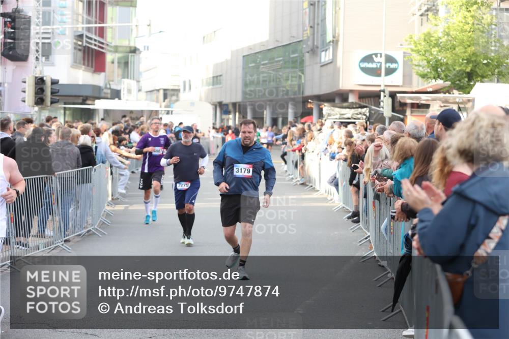 12.06.2026 - Holstenköstenlauf Andreas Tolksdorf http://msf.ph/oto/9747874 12.06.2026 20:04:52 Laufen 087, 3279, 3179 meine-sportfotos.de