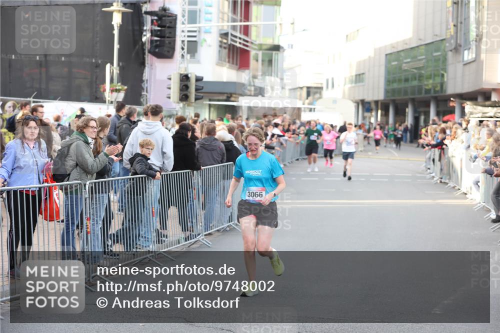 12.06.2026 - Holstenköstenlauf Andreas Tolksdorf http://msf.ph/oto/9748002 12.06.2026 20:07:47 Laufen 3066 meine-sportfotos.de