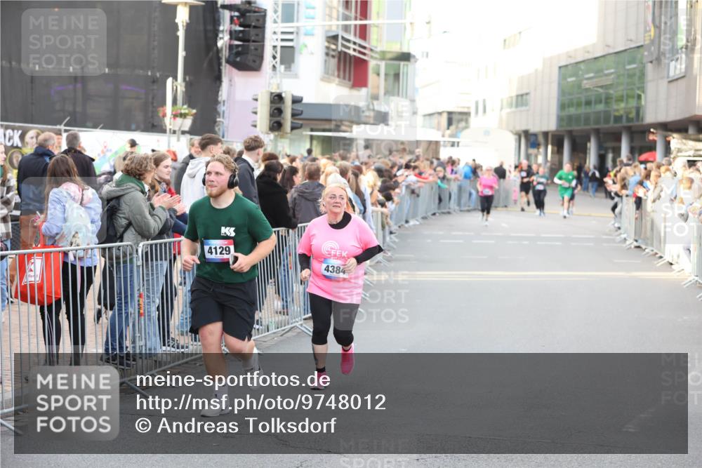 12.06.2026 - Holstenköstenlauf Andreas Tolksdorf http://msf.ph/oto/9748012 12.06.2026 20:07:58 Laufen 4129, 4384 meine-sportfotos.de