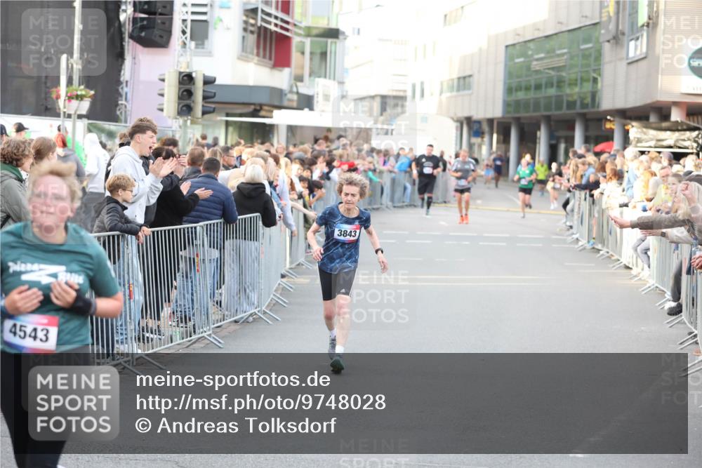12.06.2026 - Holstenköstenlauf Andreas Tolksdorf http://msf.ph/oto/9748028 12.06.2026 20:08:16 Laufen 4543, 3843 meine-sportfotos.de