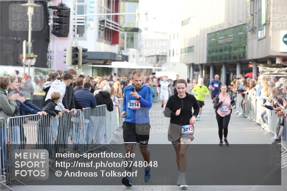 12.06.2026 - Holstenköstenlauf Andreas Tolksdorf http://msf.ph/oto/9748048 12.06.2026 20:08:37 Laufen 3214, 3213, 3111 meine-sportfotos.de