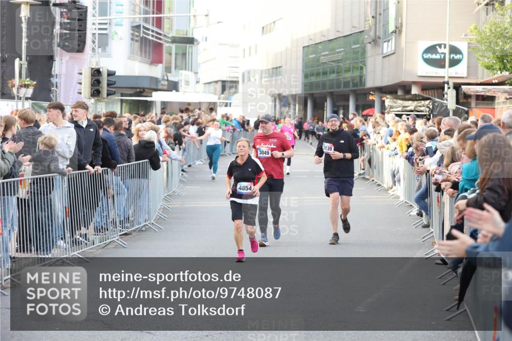12.06.2026 - Holstenköstenlauf Andreas Tolksdorf http://msf.ph/oto/9748087 12.06.2026 20:09:53 Laufen 4854, 3049, 3139 meine-sportfotos.de