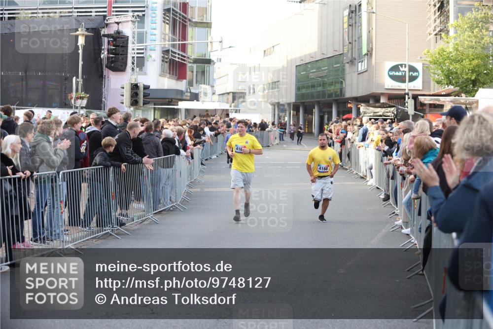 12.06.2026 - Holstenköstenlauf Andreas Tolksdorf http://msf.ph/oto/9748127 12.06.2026 20:10:58 Laufen  meine-sportfotos.de