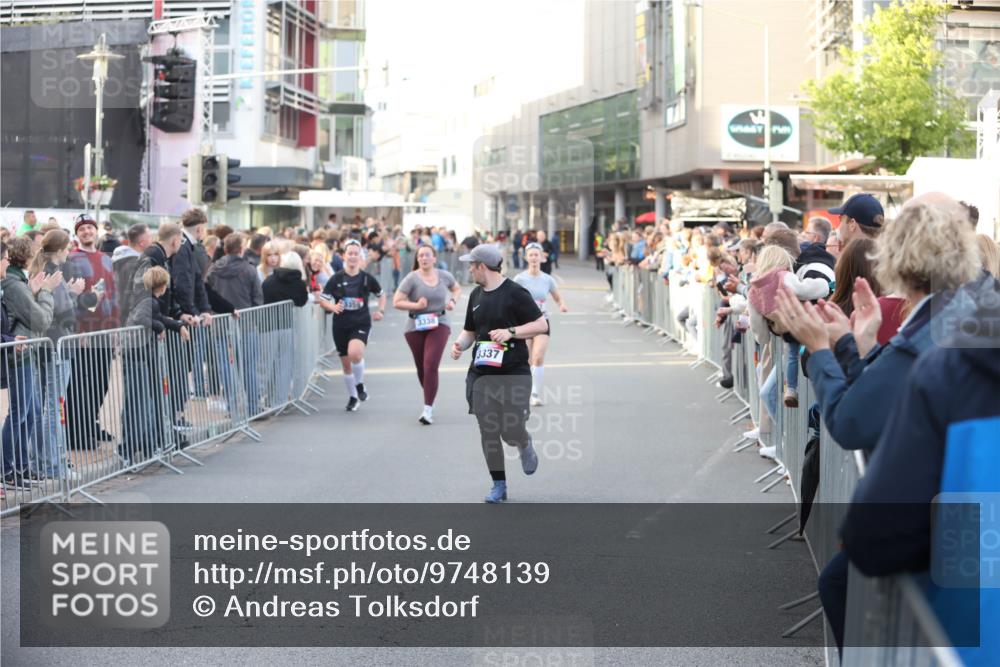 12.06.2026 - Holstenköstenlauf Andreas Tolksdorf http://msf.ph/oto/9748139 12.06.2026 20:11:24 Laufen  meine-sportfotos.de
