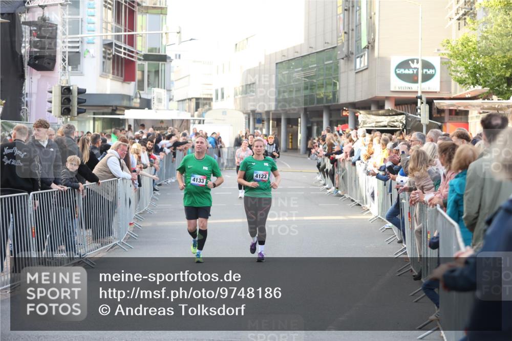 12.06.2026 - Holstenköstenlauf Andreas Tolksdorf http://msf.ph/oto/9748186 12.06.2026 20:13:04 Laufen 4133, 4123 meine-sportfotos.de