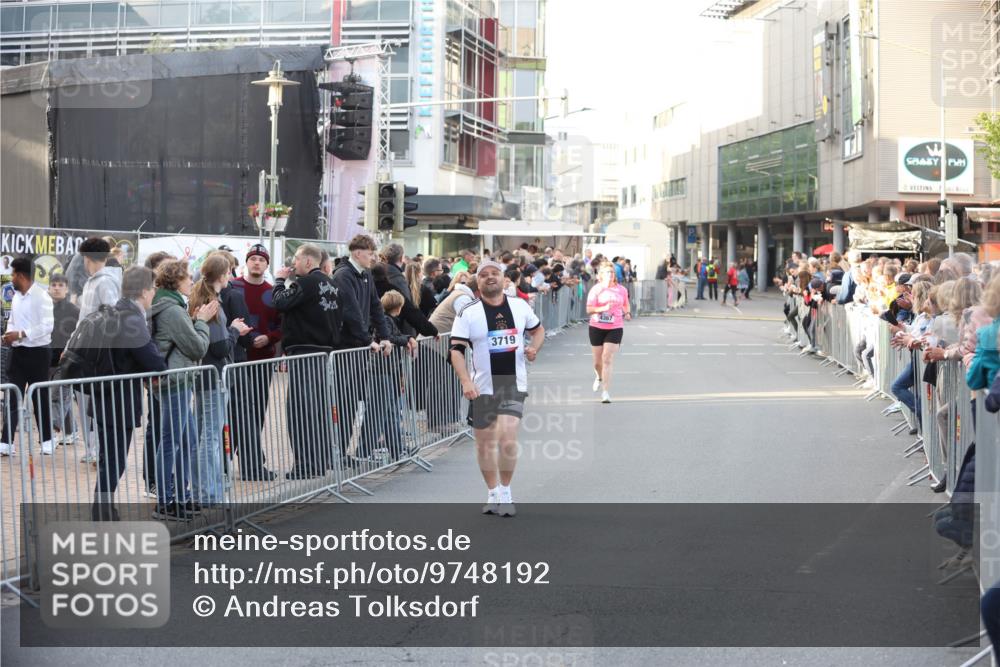 12.06.2026 - Holstenköstenlauf Andreas Tolksdorf http://msf.ph/oto/9748192 12.06.2026 20:13:18 Laufen 3719 meine-sportfotos.de