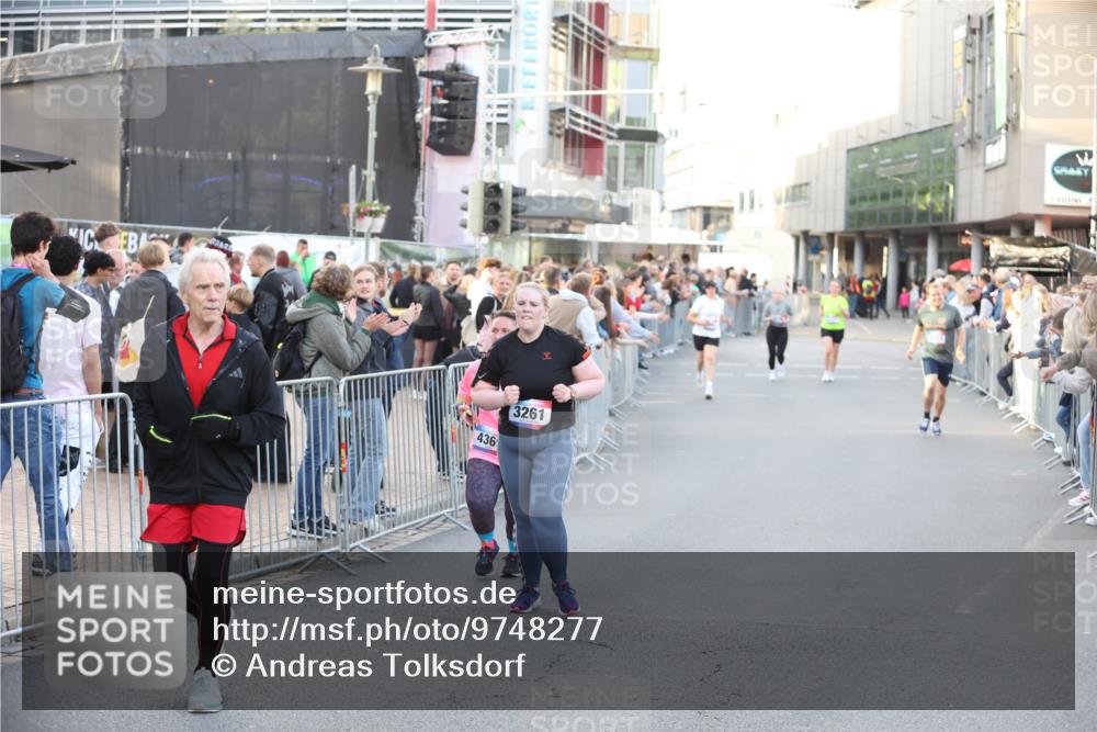 12.06.2026 - Holstenköstenlauf Andreas Tolksdorf http://msf.ph/oto/9748277 12.06.2026 20:17:43 Laufen 436, 3261 meine-sportfotos.de