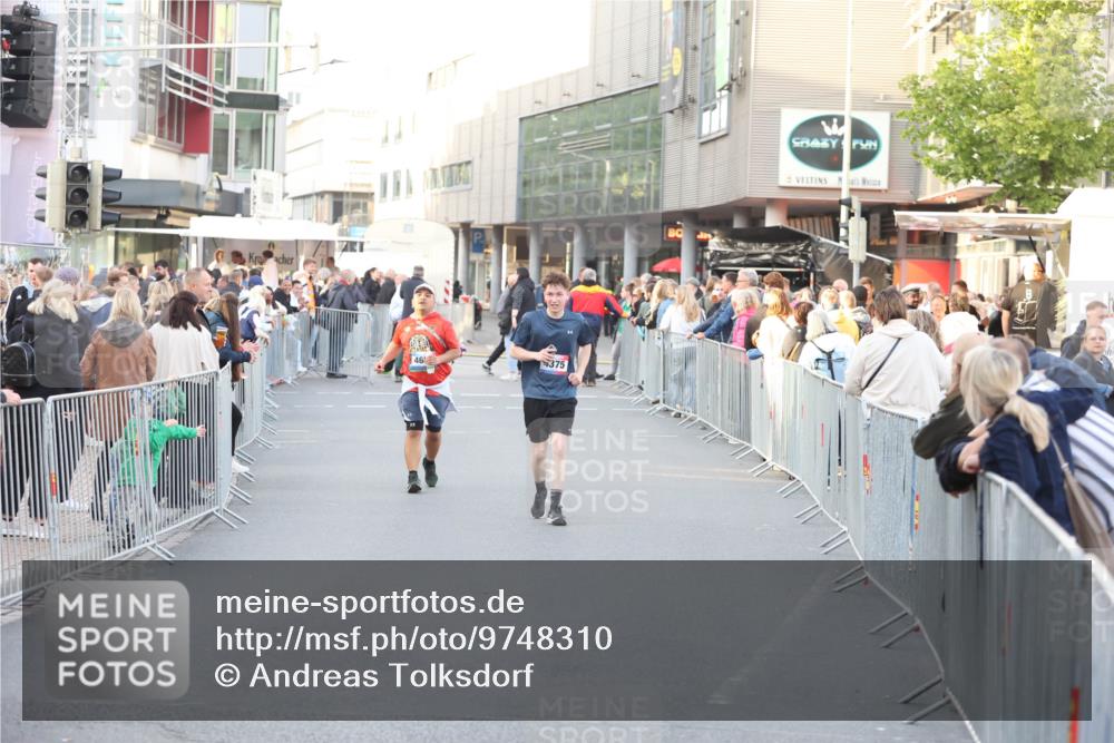 12.06.2026 - Holstenköstenlauf Andreas Tolksdorf http://msf.ph/oto/9748310 12.06.2026 20:22:47 Laufen 46, 375 meine-sportfotos.de