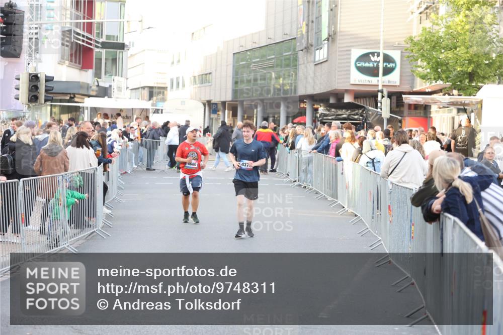 12.06.2026 - Holstenköstenlauf Andreas Tolksdorf http://msf.ph/oto/9748311 12.06.2026 20:22:48 Laufen 4680, 437 meine-sportfotos.de