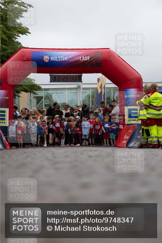 12.06.2026 - Holstenköstenlauf Michael Strokosch http://msf.ph/oto/9748347 12.06.2026 14:53:26 Laufen 7096, 067, 7412, 05, 710, 7465, 7061, 7519, 236, 723, 7255, 7231, 7234 meine-sportfotos.de