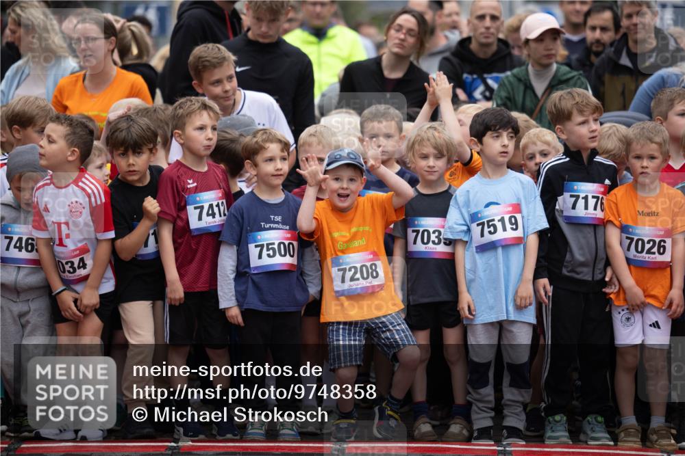 12.06.2026 - Holstenköstenlauf Michael Strokosch http://msf.ph/oto/9748358 12.06.2026 14:55:53 Laufen 36, 746, 034, 36, 7412, 36, 7500, 7208, 36, 7035, 7519, 7176, 7026 meine-sportfotos.de