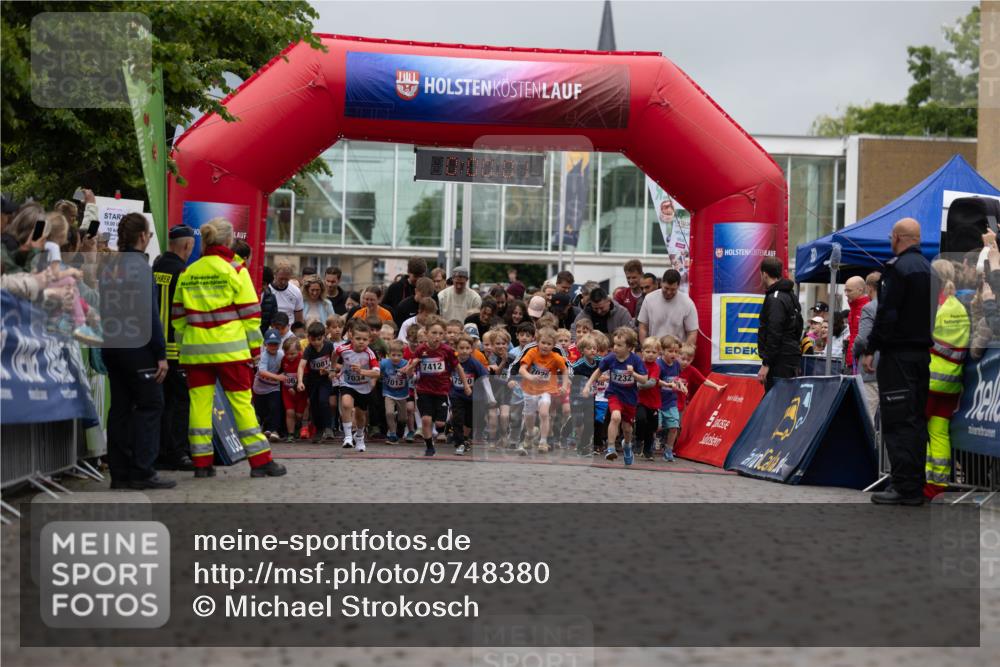 12.06.2026 - Holstenköstenlauf Michael Strokosch http://msf.ph/oto/9748380 12.06.2026 15:00:06 Laufen 19, 00, 10, 90, 7081, 7034, 7013, 7232, 7026, 7412, 79 meine-sportfotos.de