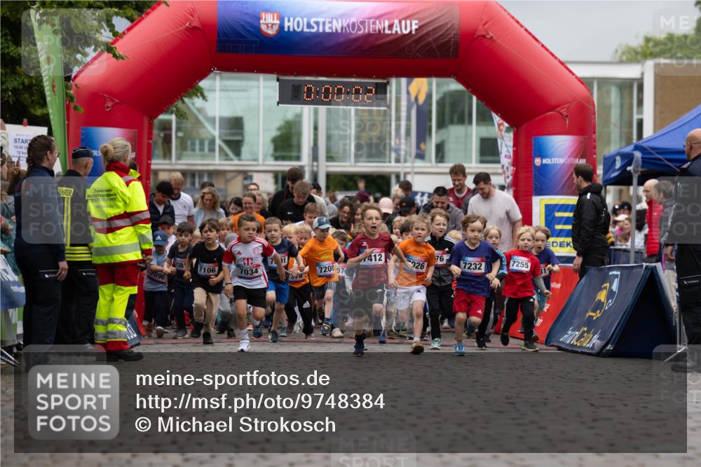 12.06.2026 - Holstenköstenlauf Michael Strokosch http://msf.ph/oto/9748384 12.06.2026 15:00:07 Laufen 19, 00, 10, 0, 00, 02, 76, 7255, 412, 926, 7232, 708, 7106, 7034, 7208, 57, 173785, 7096 meine-sportfotos.de