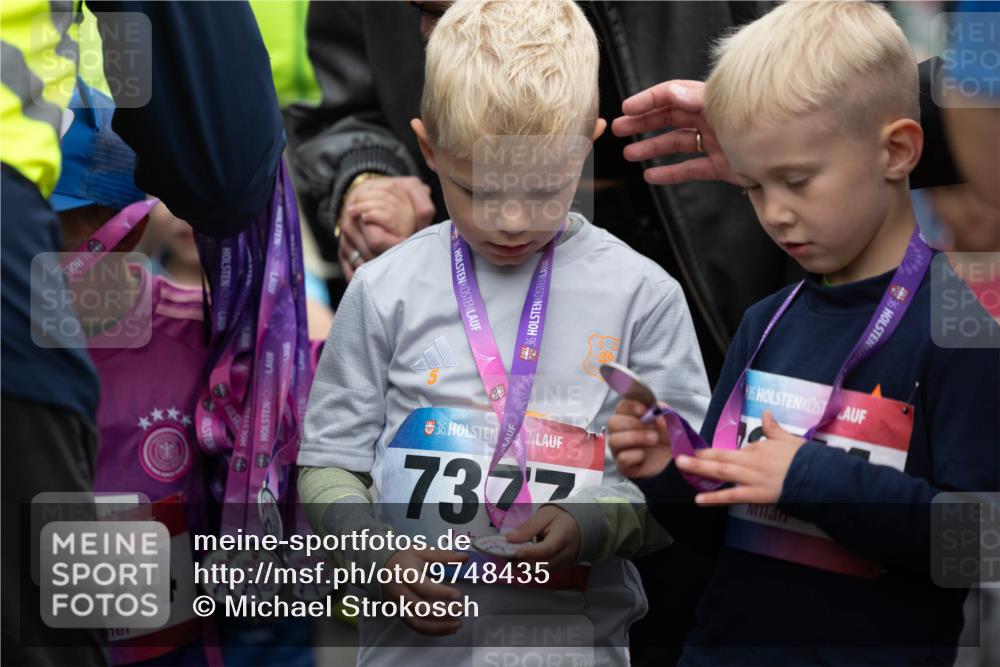 12.06.2026 - Holstenköstenlauf Michael Strokosch http://msf.ph/oto/9748435 12.06.2026 15:03:59 Laufen 9, 36, 36, 36, 74, 69, 36, 36, 36, 7377, 96 meine-sportfotos.de
