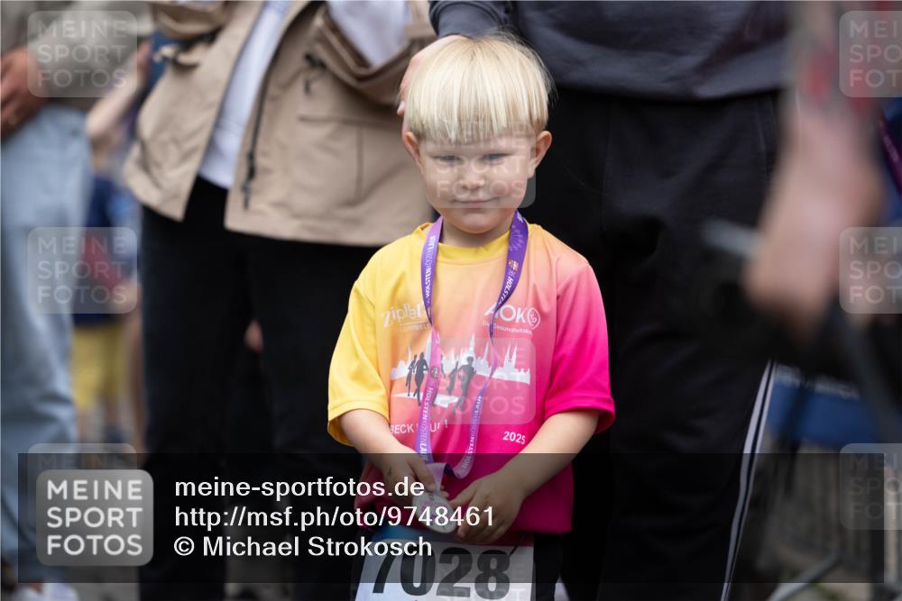 12.06.2026 - Holstenköstenlauf Michael Strokosch http://msf.ph/oto/9748461 12.06.2026 15:04:42 Laufen 36, 2025, 7028 meine-sportfotos.de