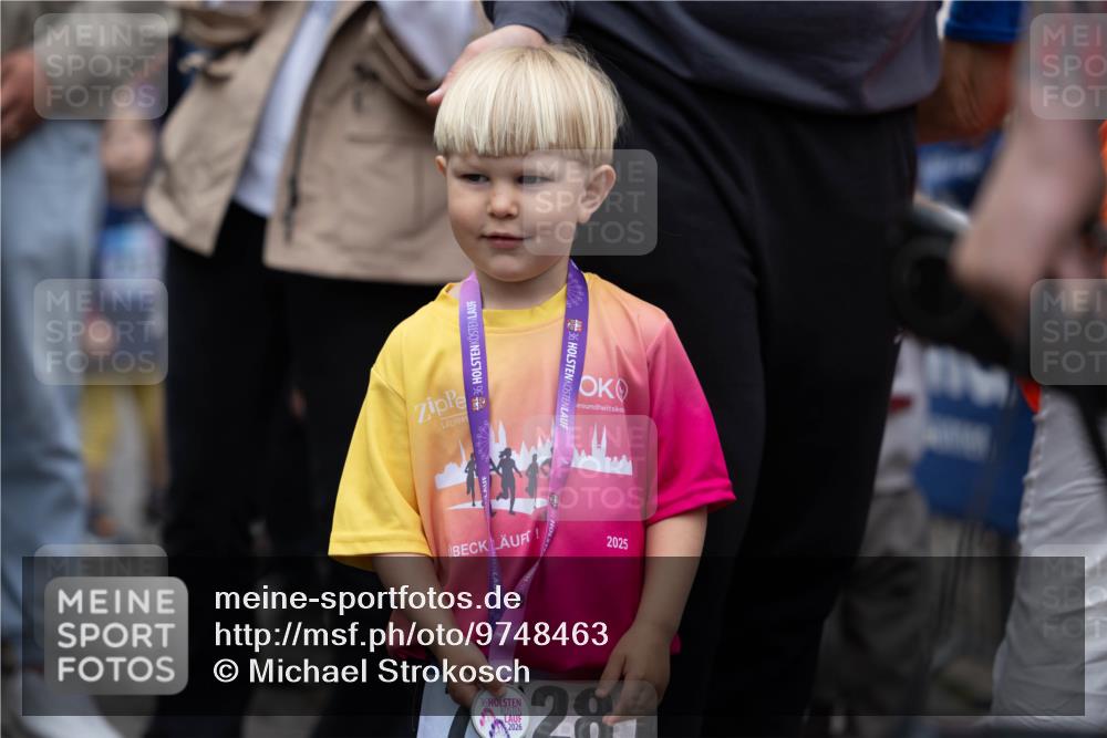 12.06.2026 - Holstenköstenlauf Michael Strokosch http://msf.ph/oto/9748463 12.06.2026 15:04:43 Laufen 36, 36, 36, 2025 meine-sportfotos.de