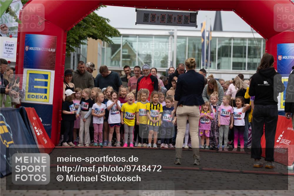 12.06.2026 - Holstenköstenlauf Michael Strokosch http://msf.ph/oto/9748472 12.06.2026 15:07:12 Laufen 19, 00, 10, 717, 7188, 7537, 7449, 7035, 7036, 7130, 7444, 7342, 7490, 7499 meine-sportfotos.de