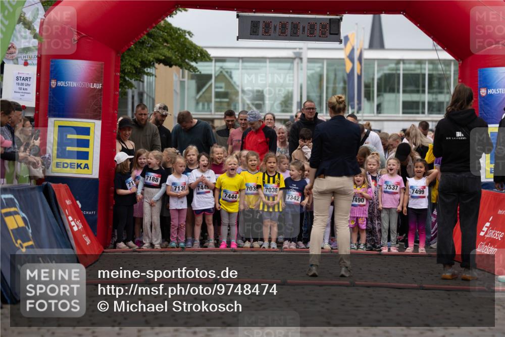 12.06.2026 - Holstenköstenlauf Michael Strokosch http://msf.ph/oto/9748474 12.06.2026 15:07:12 Laufen 19, 00, 10, 717, 7188, 7537, 7130, 7445, 7035, 7036, 7444, 7342, 1490, 31, 7499 meine-sportfotos.de