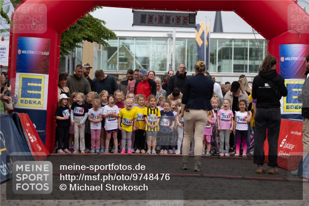 12.06.2026 - Holstenköstenlauf Michael Strokosch http://msf.ph/oto/9748476 12.06.2026 15:07:13 Laufen 0, 717, 7537, 7188, 7035, 7036, 7130, 74, 7342, 90, 7444, 31, 7499 meine-sportfotos.de