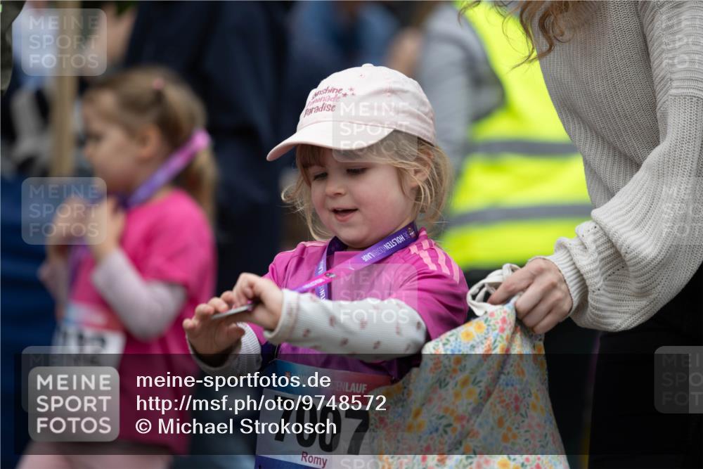 12.06.2026 - Holstenköstenlauf Michael Strokosch http://msf.ph/oto/9748572 12.06.2026 15:14:03 Laufen 36, 132, 36, 7007 meine-sportfotos.de