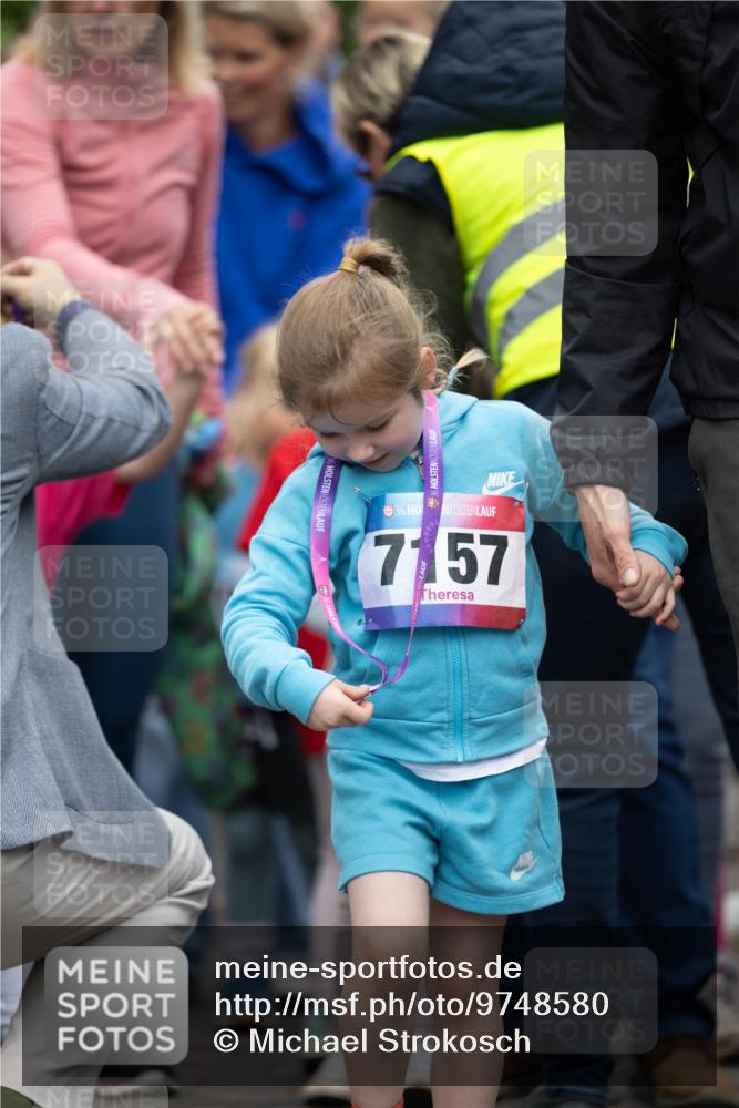 12.06.2026 - Holstenköstenlauf Michael Strokosch http://msf.ph/oto/9748580 12.06.2026 15:14:19 Laufen 36, 7157 meine-sportfotos.de