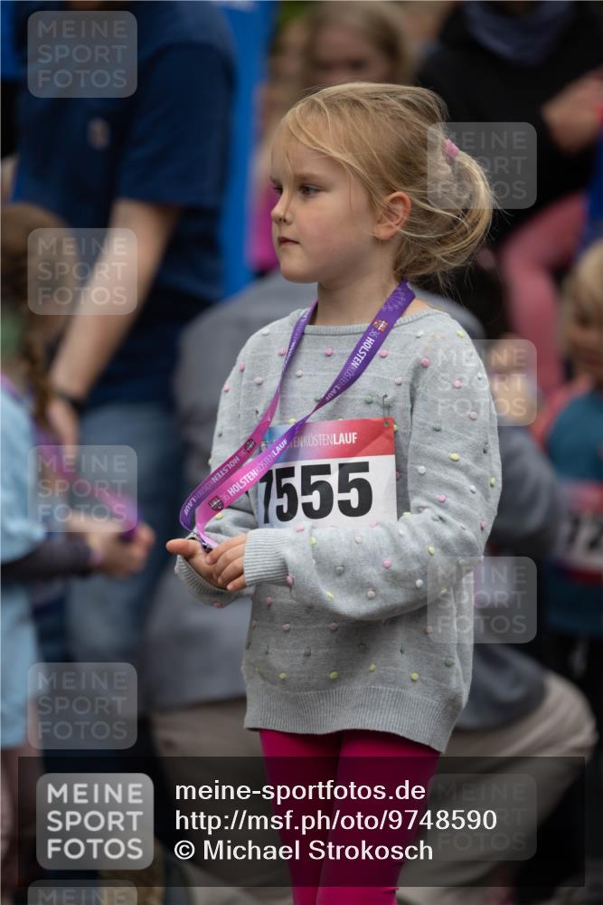 12.06.2026 - Holstenköstenlauf Michael Strokosch http://msf.ph/oto/9748590 12.06.2026 15:14:30 Laufen 36, 36, 36, 1555 meine-sportfotos.de