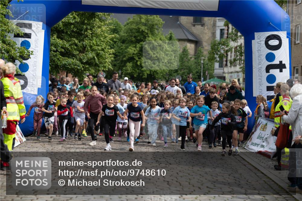 12.06.2026 - Holstenköstenlauf Michael Strokosch http://msf.ph/oto/9748610 12.06.2026 15:30:06 Laufen 788, 113836, 14, 10 meine-sportfotos.de