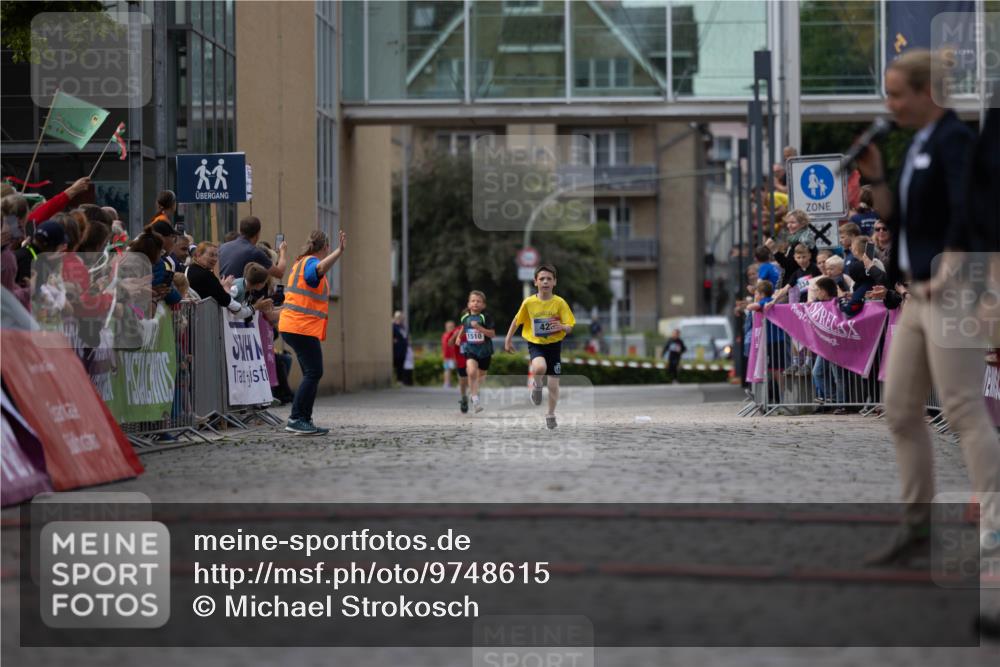 12.06.2026 - Holstenköstenlauf Michael Strokosch http://msf.ph/oto/9748615 12.06.2026 15:35:46 Laufen 1510, 42 meine-sportfotos.de