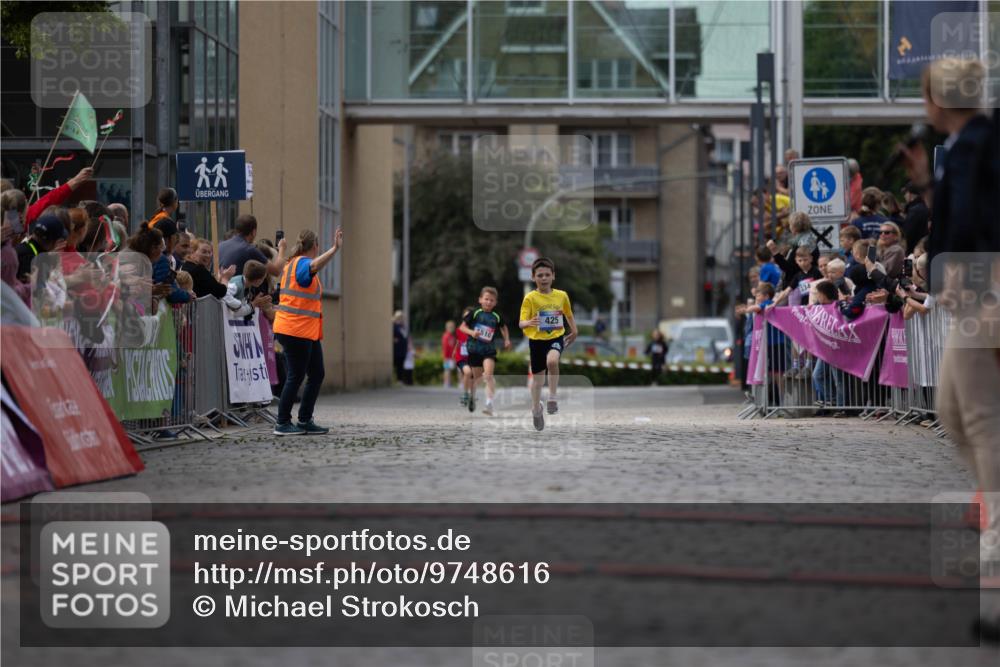 12.06.2026 - Holstenköstenlauf Michael Strokosch http://msf.ph/oto/9748616 12.06.2026 15:35:46 Laufen 510, 425, 134 meine-sportfotos.de