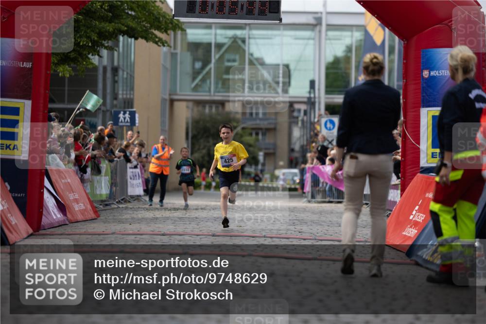 12.06.2026 - Holstenköstenlauf Michael Strokosch http://msf.ph/oto/9748629 12.06.2026 15:35:50 Laufen 1510, 425 meine-sportfotos.de