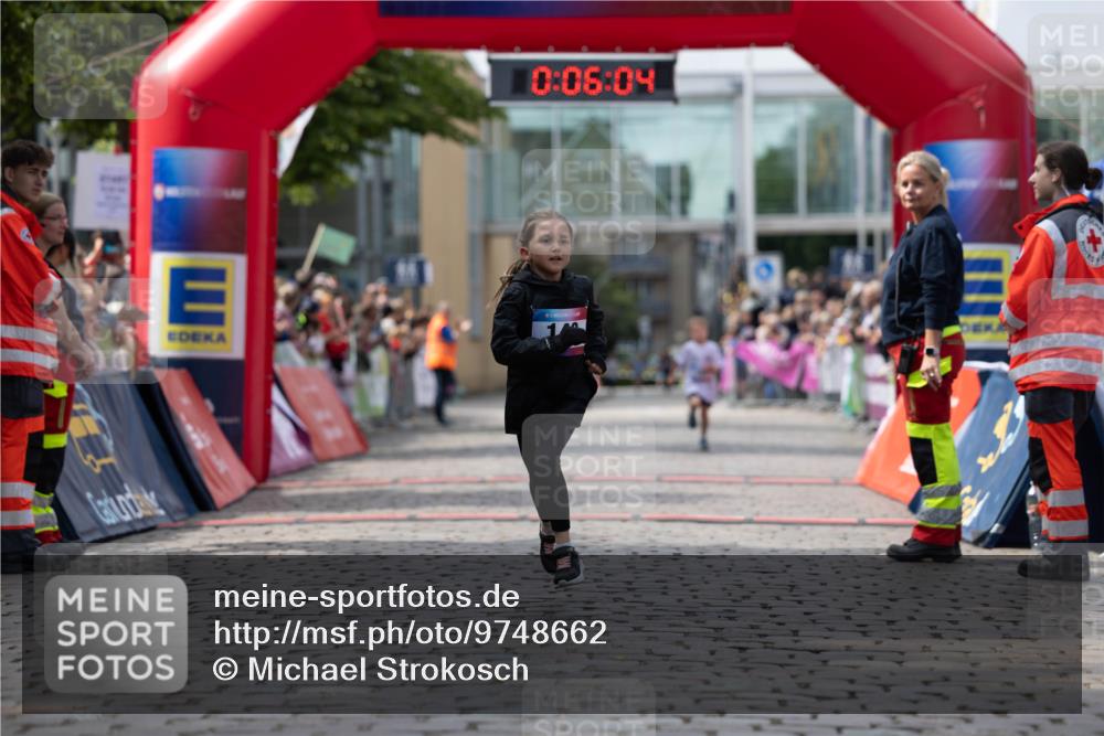 12.06.2026 - Holstenköstenlauf Michael Strokosch http://msf.ph/oto/9748662 12.06.2026 15:36:10 Laufen 0, 06, 04 meine-sportfotos.de