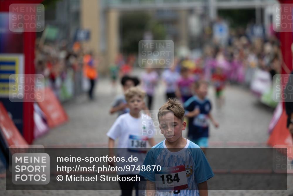 12.06.2026 - Holstenköstenlauf Michael Strokosch http://msf.ph/oto/9748670 12.06.2026 15:36:36 Laufen 1366, 36, 184 meine-sportfotos.de