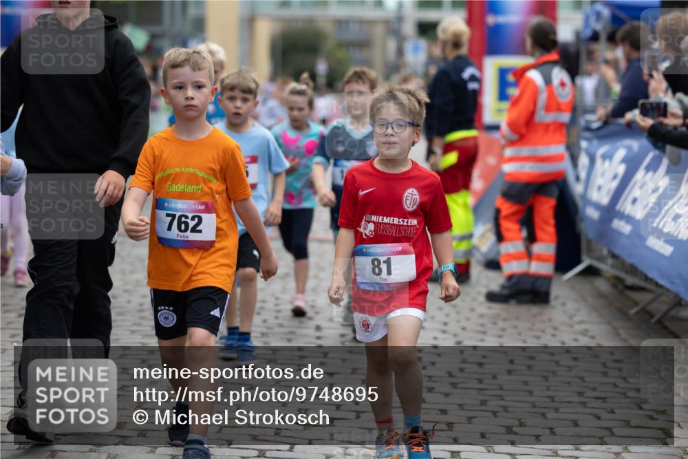 12.06.2026 - Holstenköstenlauf Michael Strokosch http://msf.ph/oto/9748695 12.06.2026 15:37:23 Laufen 36, 762, 81 meine-sportfotos.de