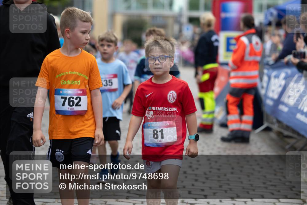 12.06.2026 - Holstenköstenlauf Michael Strokosch http://msf.ph/oto/9748698 12.06.2026 15:37:24 Laufen 36, 762, 35, 36, 81 meine-sportfotos.de