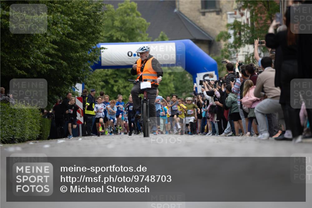 12.06.2026 - Holstenköstenlauf Michael Strokosch http://msf.ph/oto/9748703 12.06.2026 16:00:08 Laufen 0, 1437, 558, 33, 1258, 1003 meine-sportfotos.de