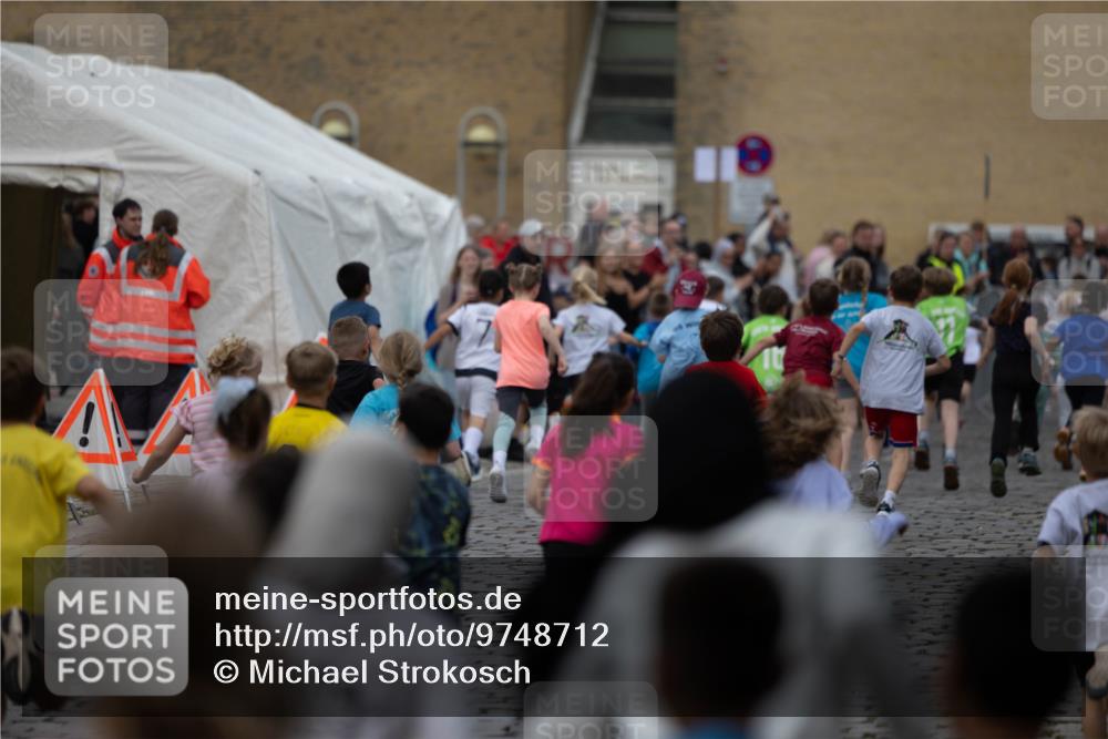 12.06.2026 - Holstenköstenlauf Michael Strokosch http://msf.ph/oto/9748712 12.06.2026 16:00:36 Laufen  meine-sportfotos.de