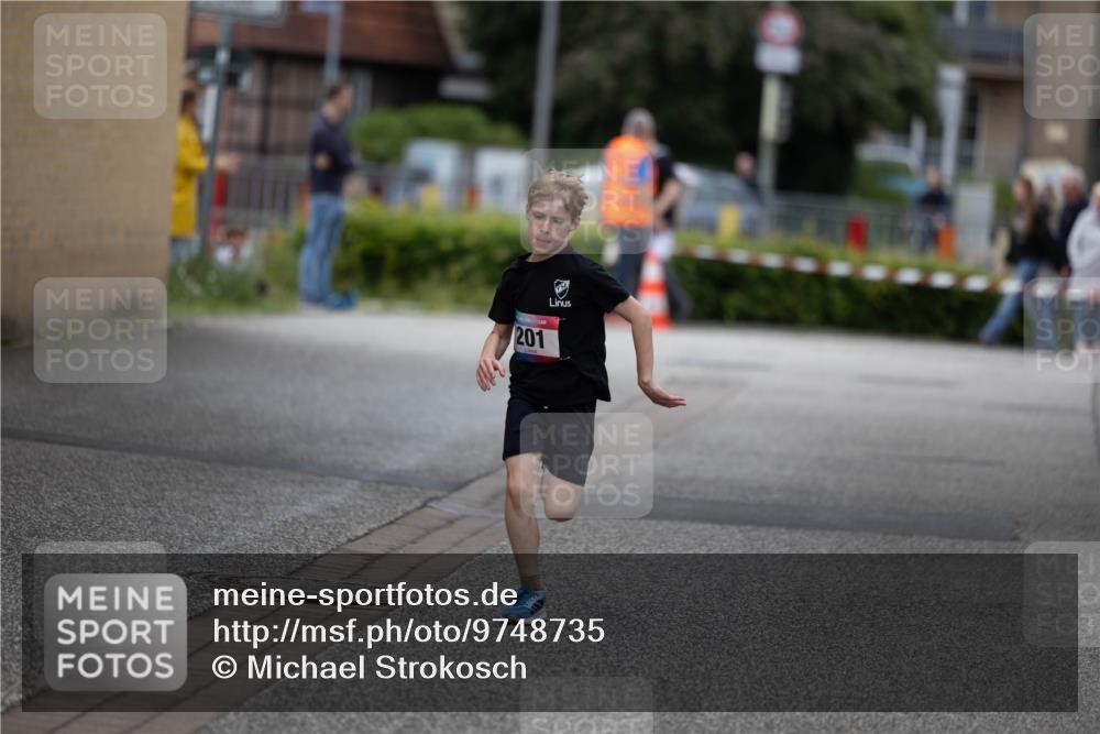 12.06.2026 - Holstenköstenlauf Michael Strokosch http://msf.ph/oto/9748735 12.06.2026 16:05:00 Laufen 201 meine-sportfotos.de